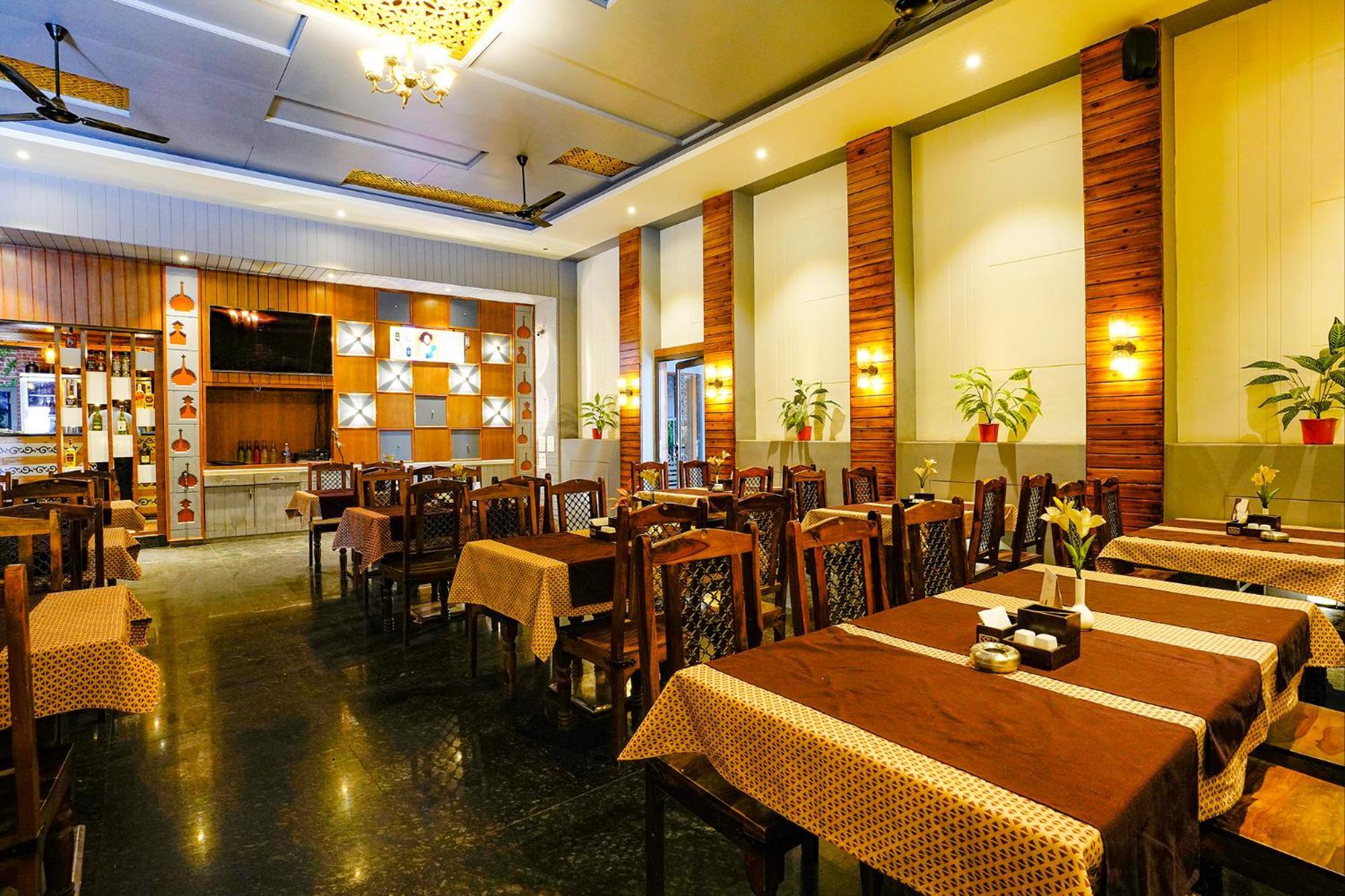 Fabhotel Prime Hangout - Narhe Yerandwane Buitenkant foto