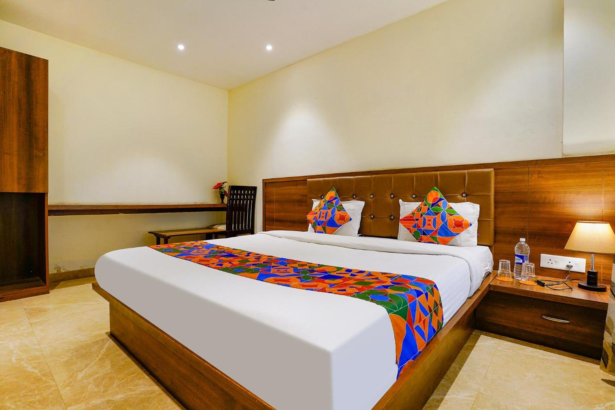 Fabhotel Prime Hangout - Narhe Yerandwane Buitenkant foto